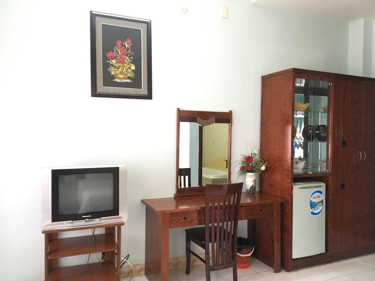 Hoa Anh Dao Hotel Туихоа Экстерьер фото
