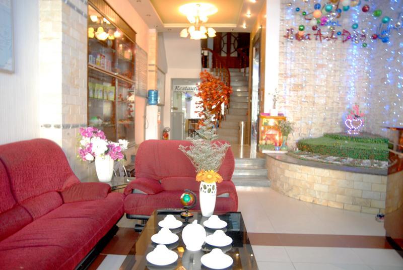 Hoa Anh Dao Hotel Туихоа Экстерьер фото