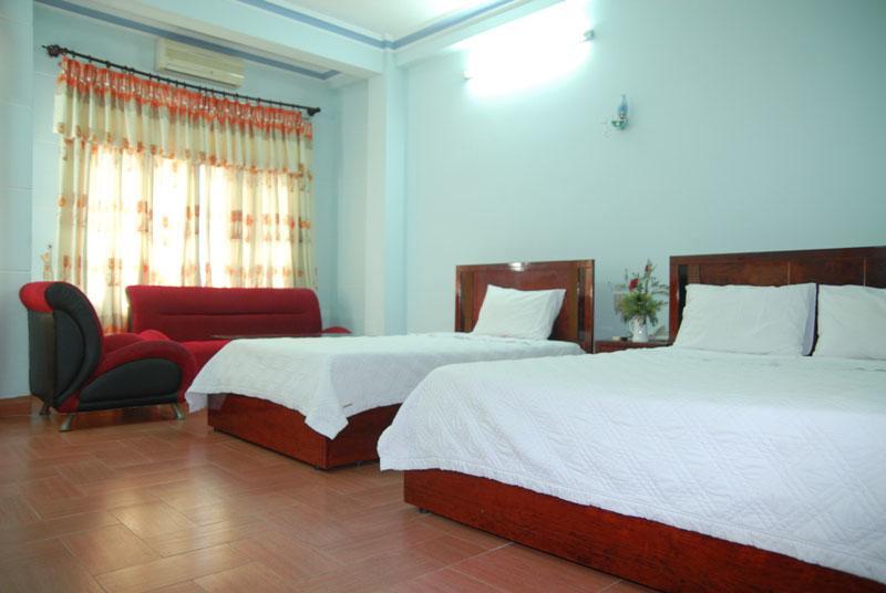 Hoa Anh Dao Hotel Туихоа Экстерьер фото